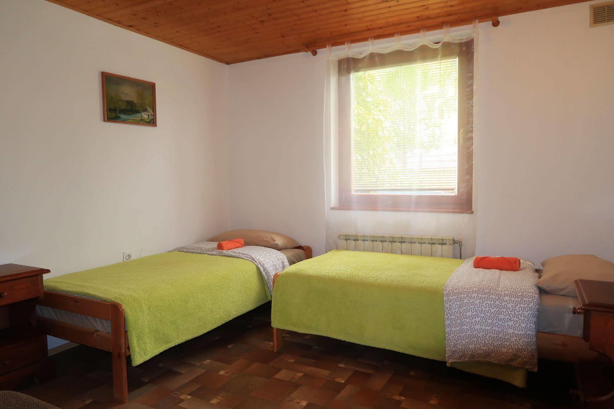 Budget Homestay Kobarid Buitenkant foto