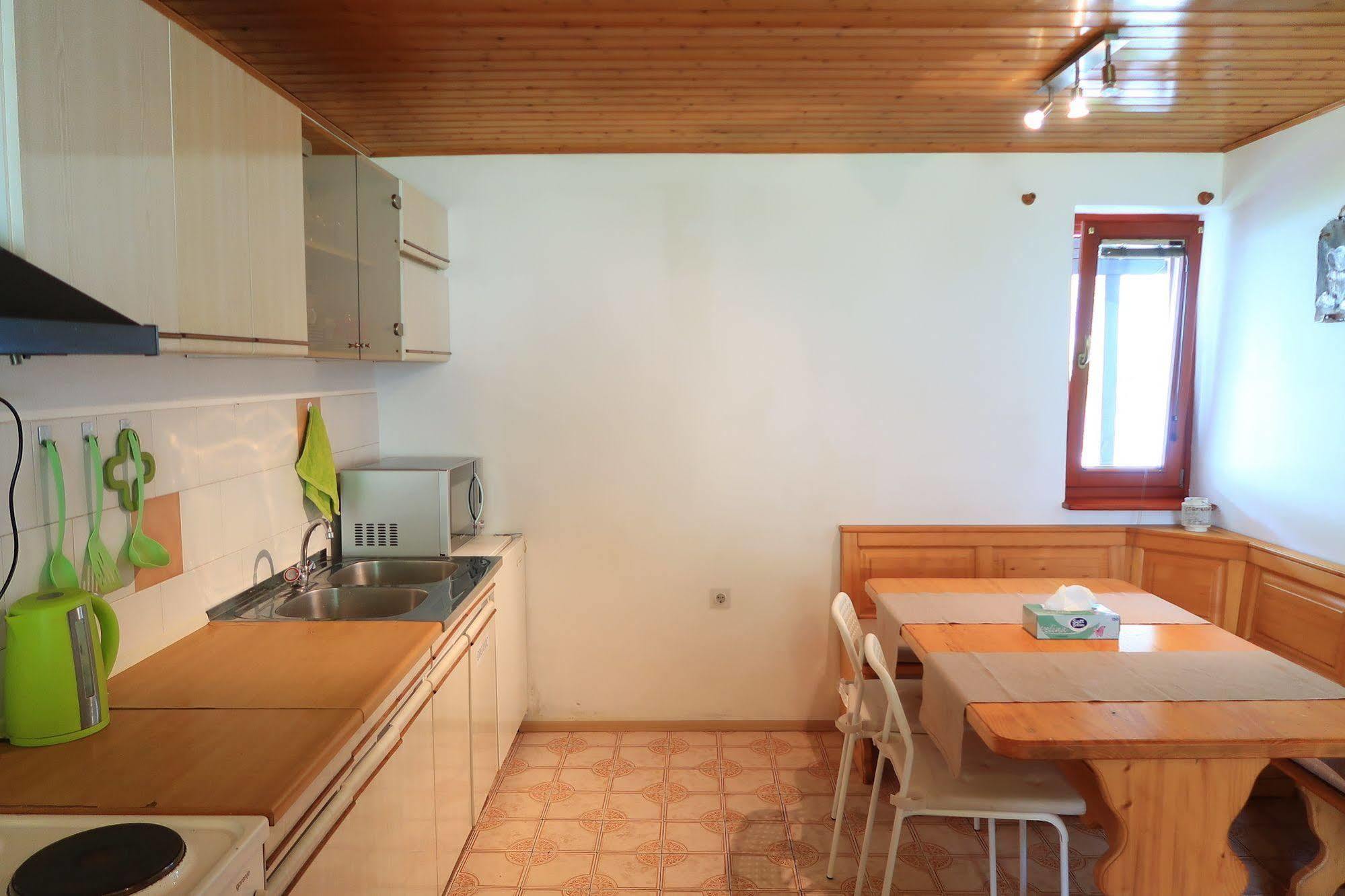 Budget Homestay Kobarid Buitenkant foto