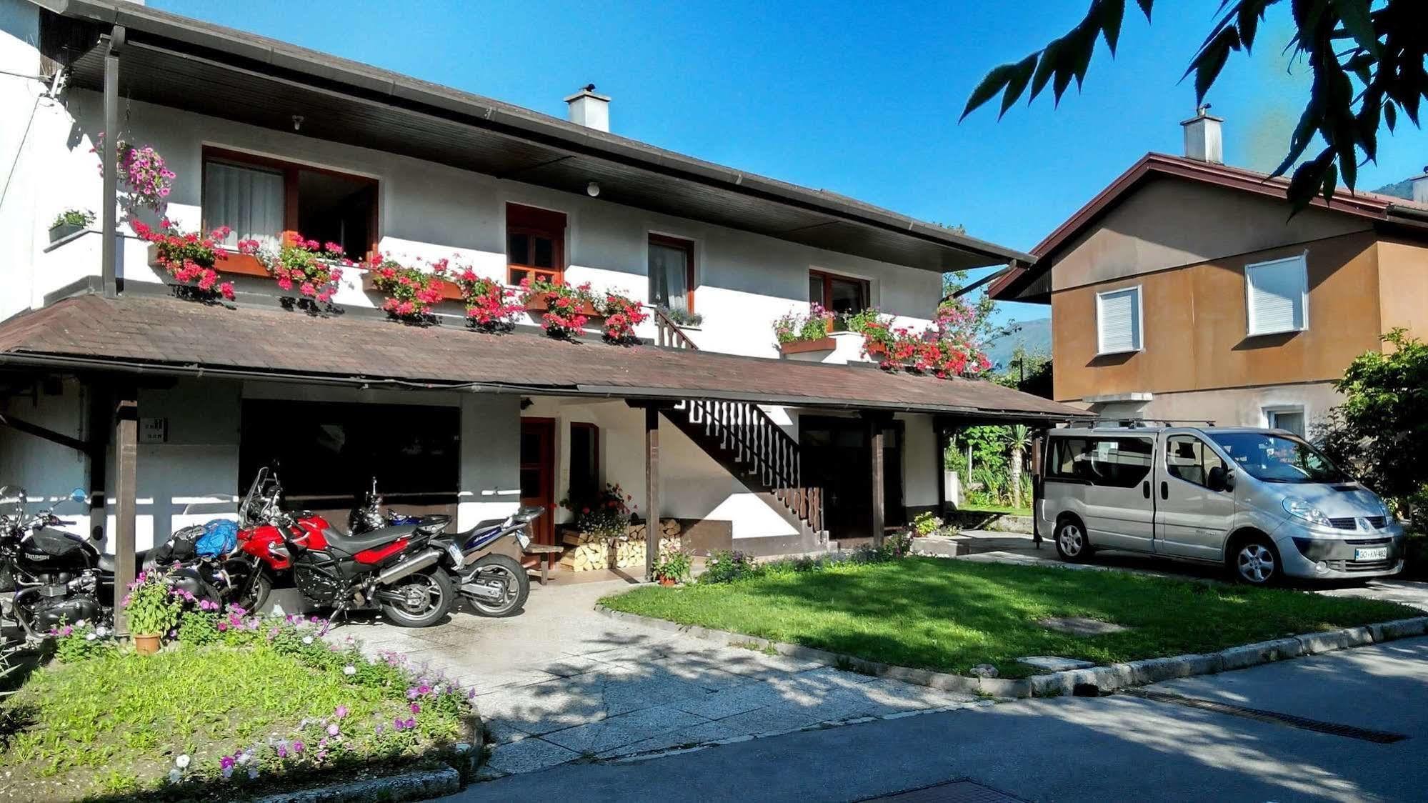 Budget Homestay Kobarid Buitenkant foto